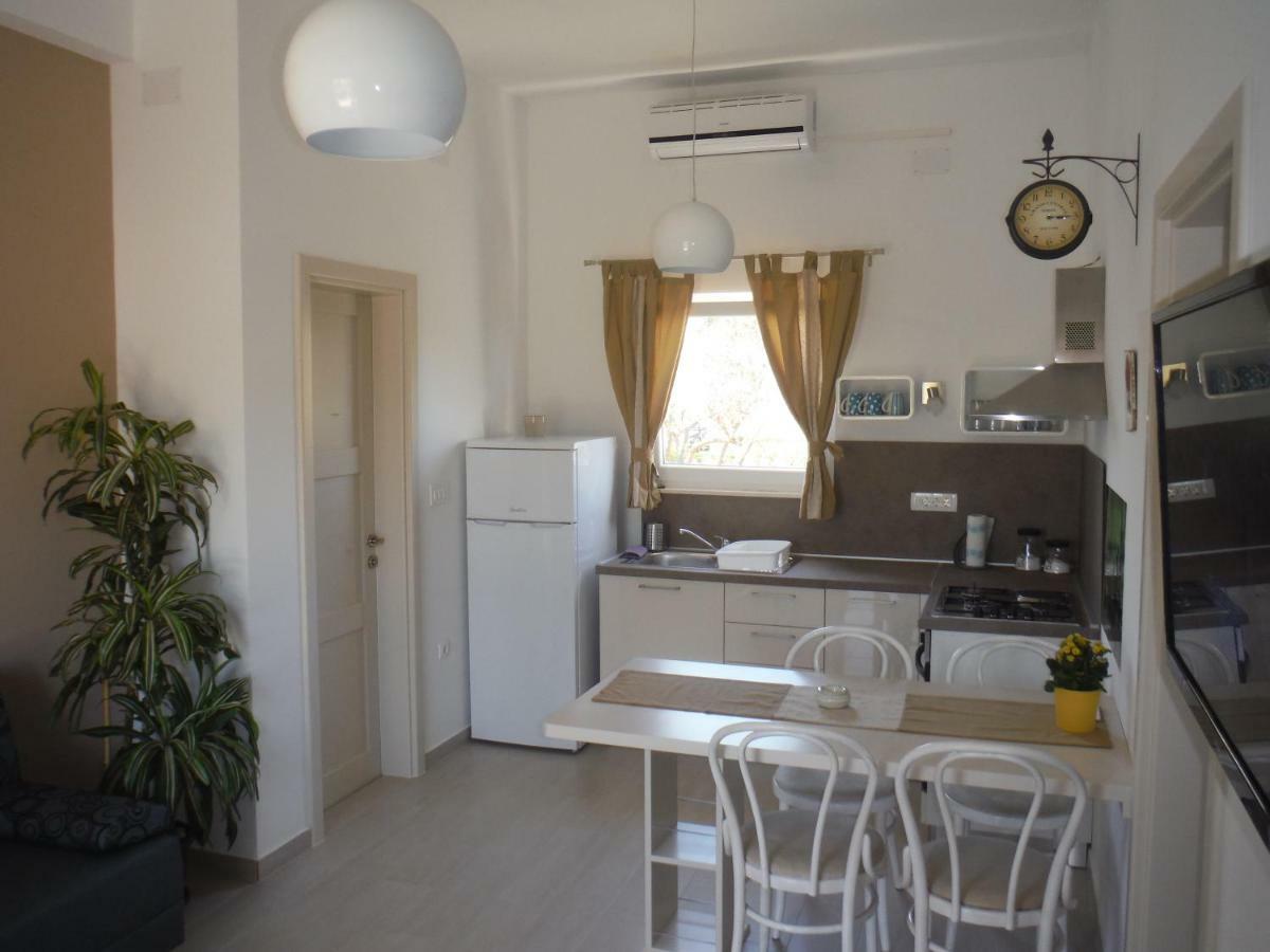 Apartment Maslina Биоград-на-Мору Экстерьер фото